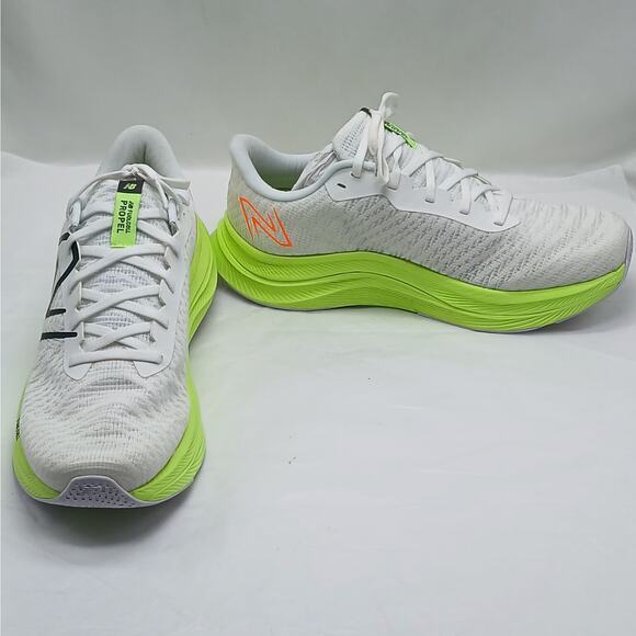 New Balance FuelCell Propel Athletic Running Sneakers Men 9 Women 10.5 / 2E Wide - Picture 3 of 11